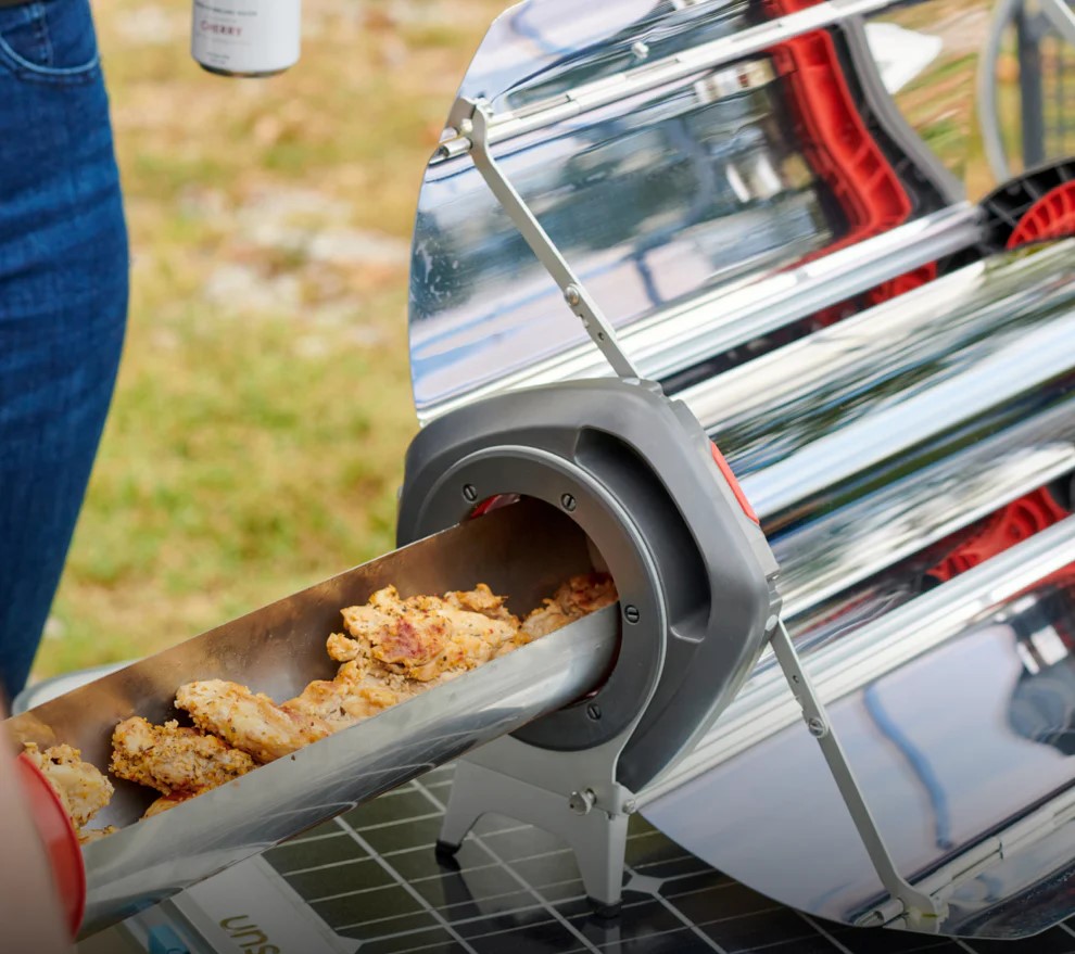 Cook anywhere with solar ovens